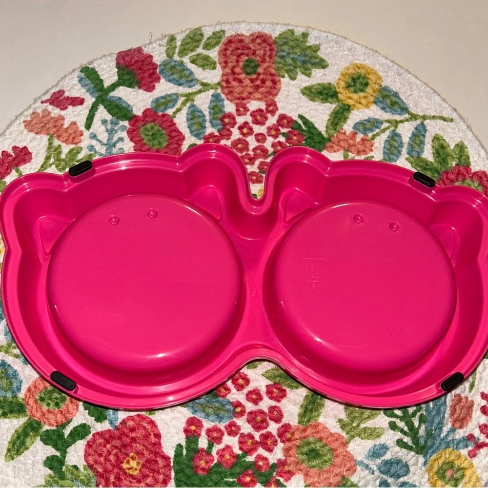Adorable pink kitty cat feeding water/food dish shabby chic farmhouse …